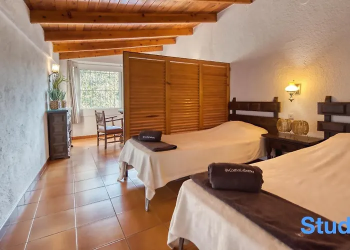 Costacabana - Villa Pilar